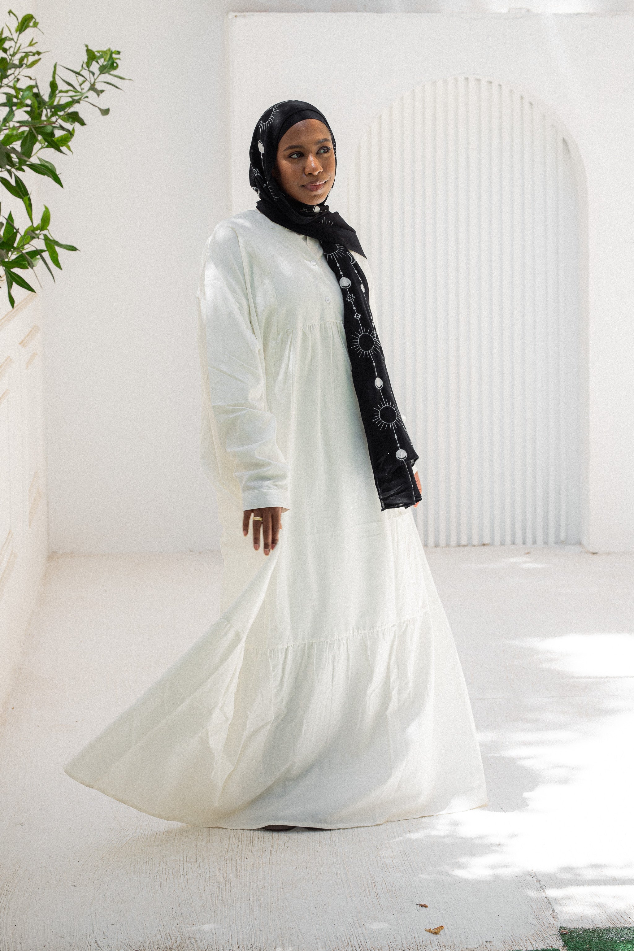 Ruffled white
